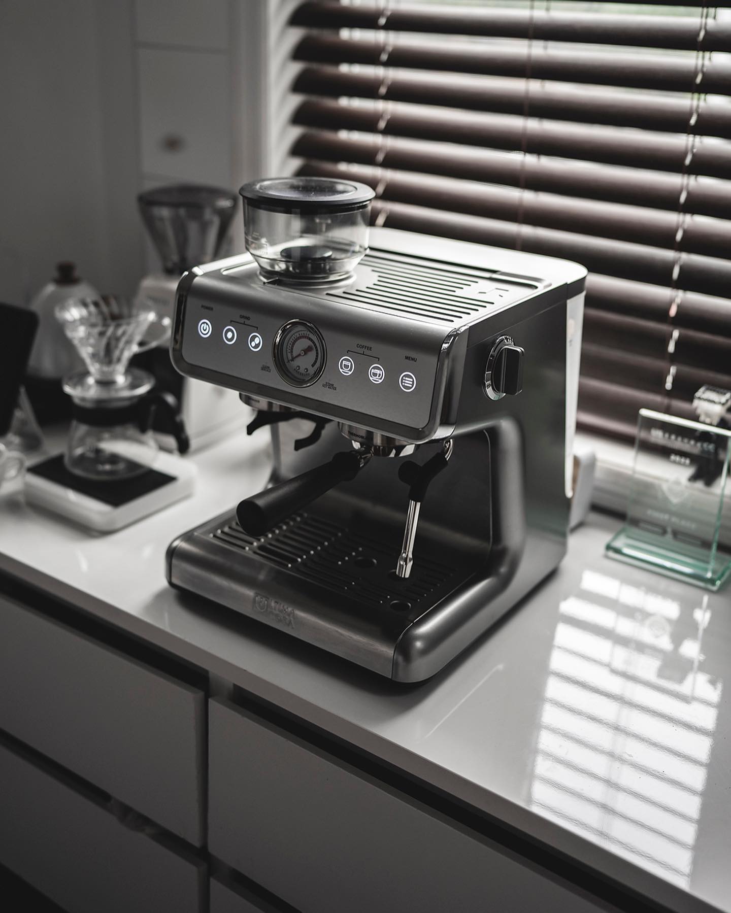 The Busy Professional's Guide to Buying an Espresso Machine Like The Ultima Cosa