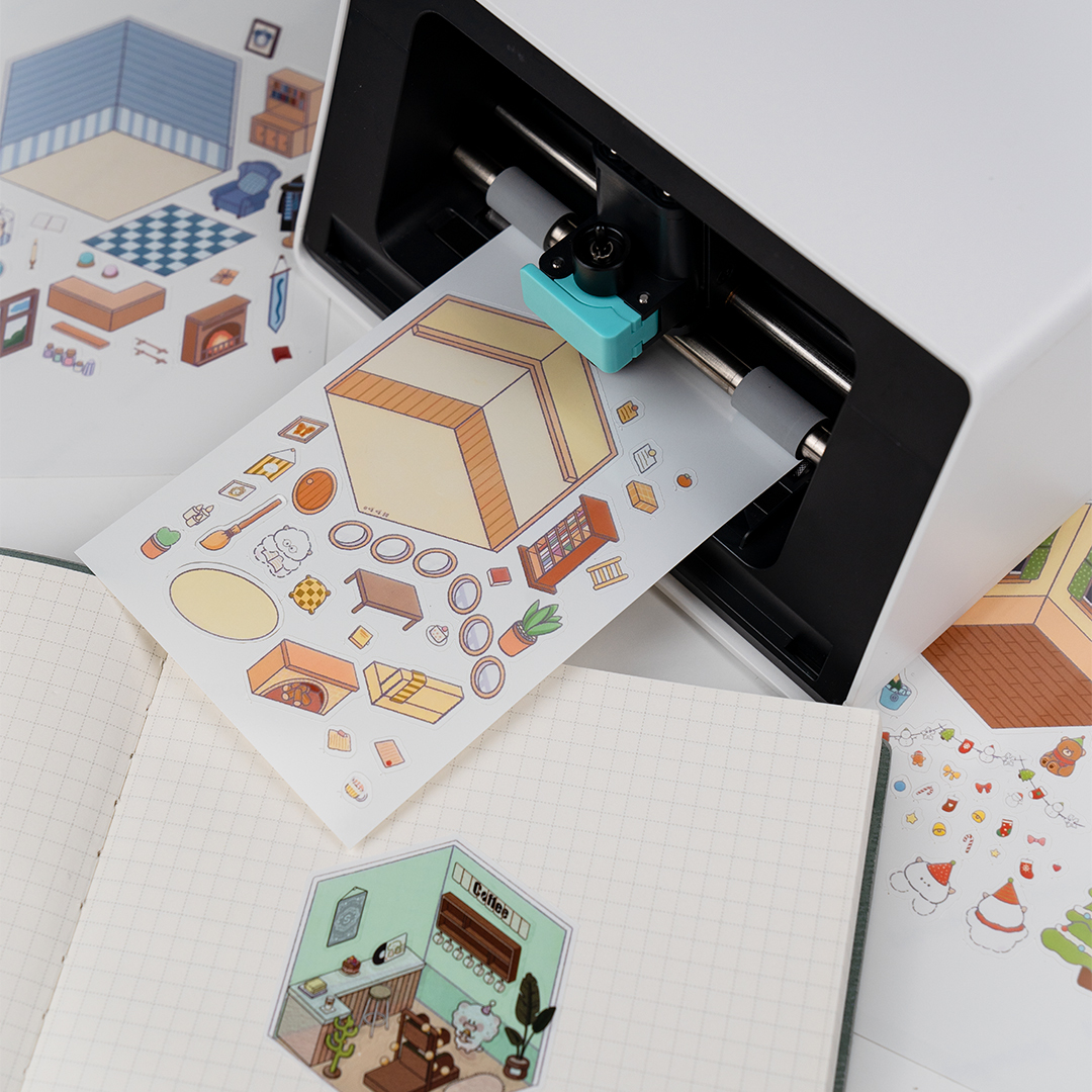 Creative Ways to Use Your Printed Photos with the Liene life Photo Printer