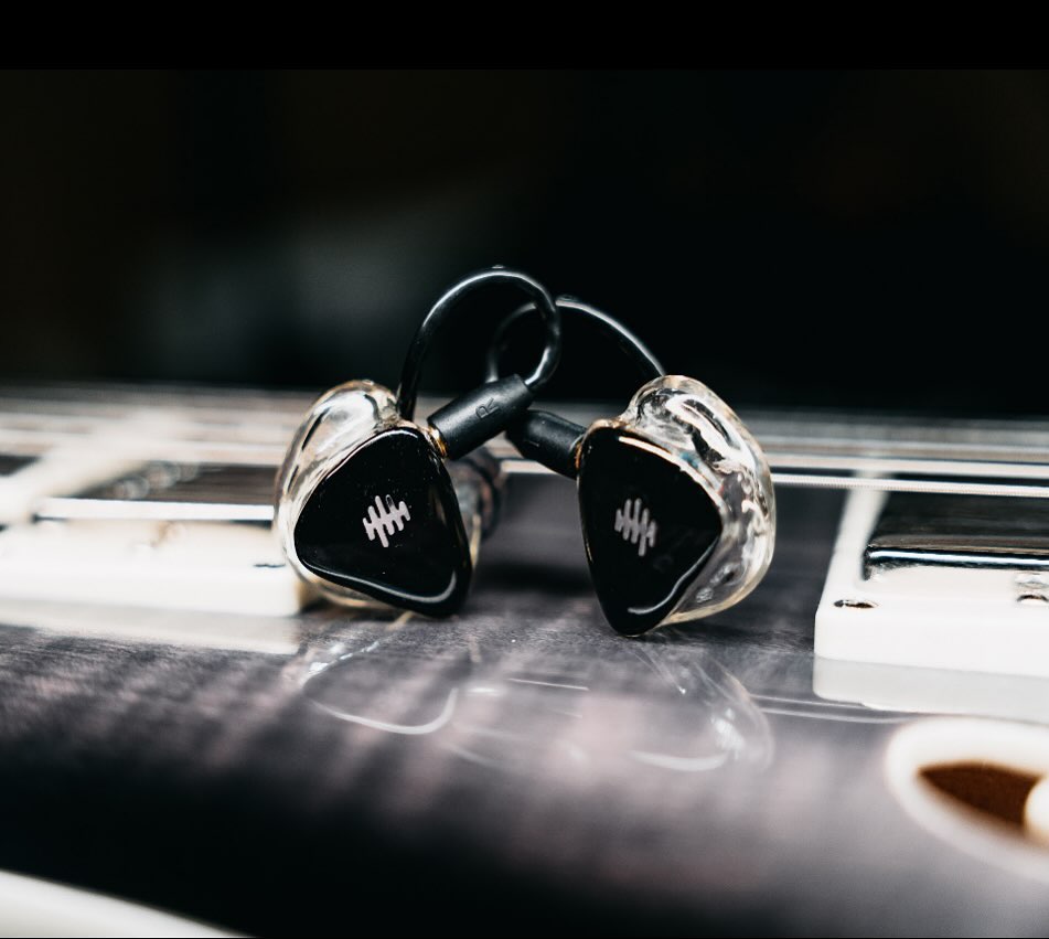 Personalizing Your Sound with WAVS ReCAP: Faceplate Replacement Service for Unique Designs