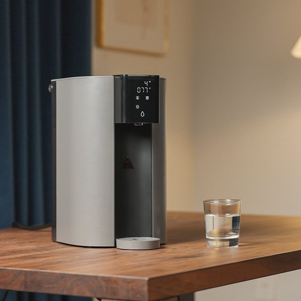 How Waterdrop Saves Money and Space While Delivering Pure Water