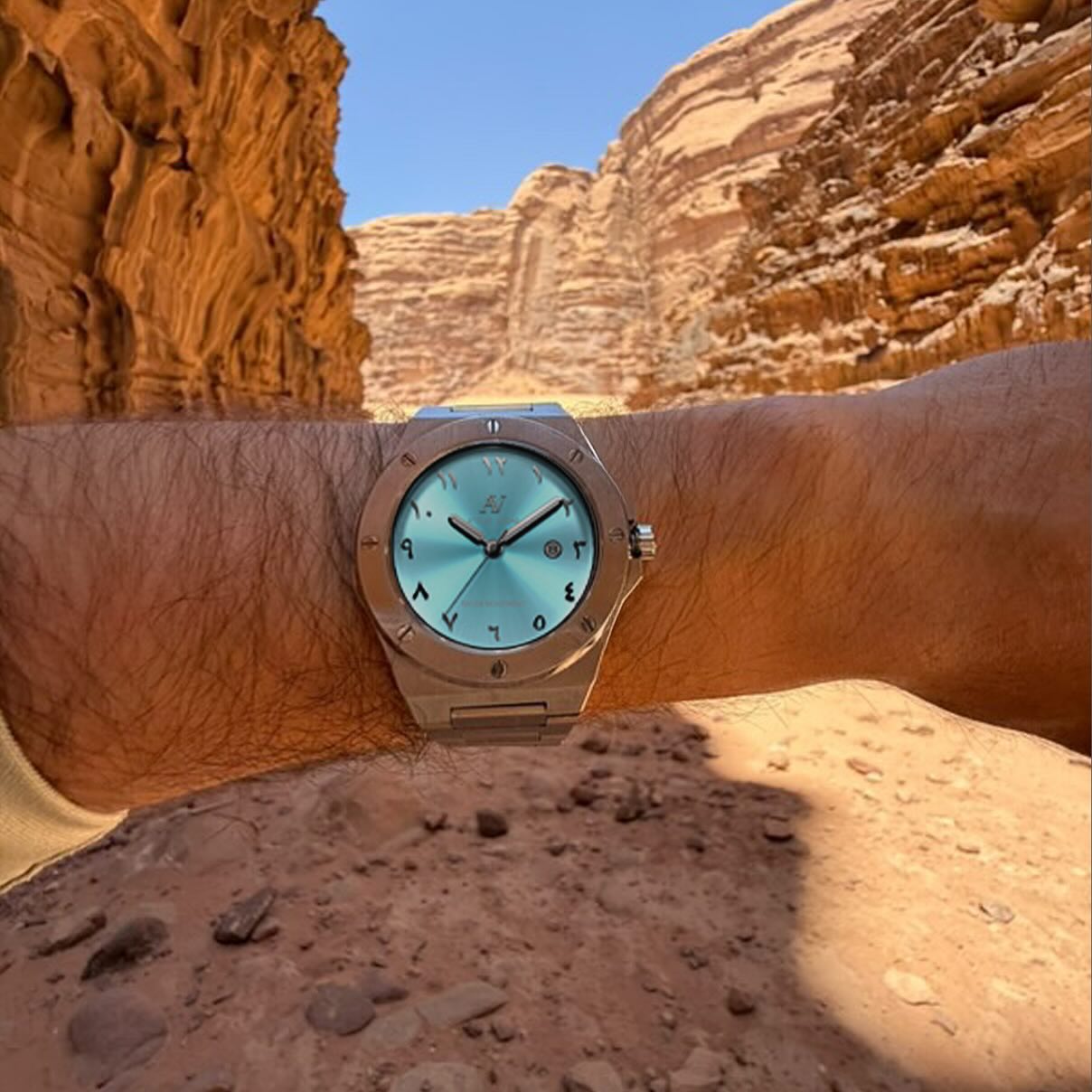 Proper storage: how to keep your Atolio Vegas watch safe between wears